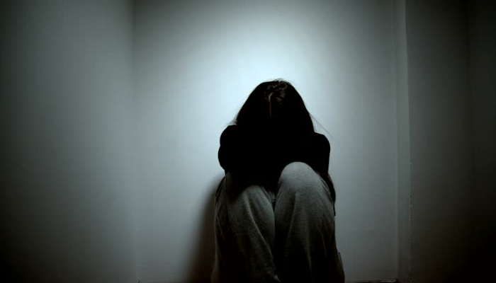Maharashtra: Muslim woman and her child held captive, chained by her family for 2 months because they disliked her marriage with a Hindu man