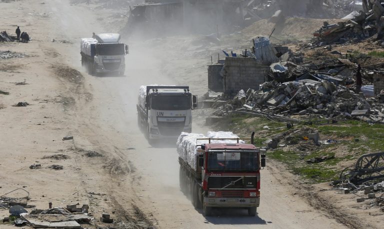 Israel stops entry of aid into Gaza during Ramazan after Hamas rejected American proposal to extend phase 1 of ceasefire