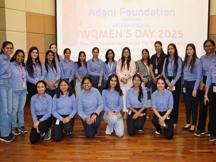 Adani Foundation Lakhpati didis