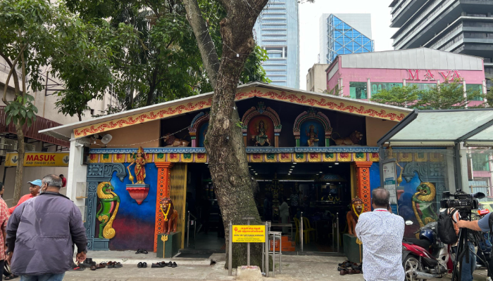 Malaysia: Prominent 130-year-old Hindu temple in the centre of Kuala Lumpur set to be moved to make way for the construction of a mosque