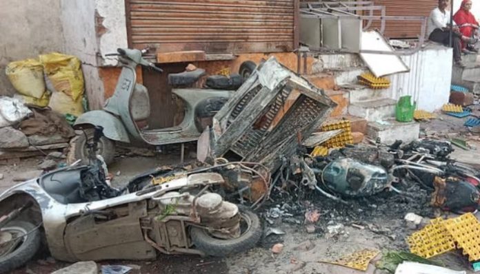 Mobsters threaten Hindus in Mhow, saying they had planned the attack and would eliminate them if they celebrated again.