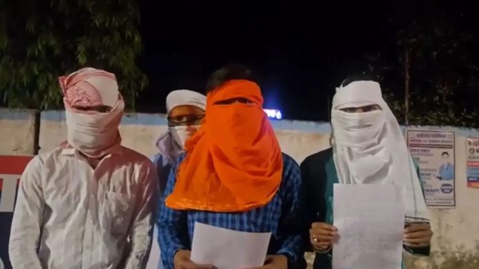 Chhattisgarh Bilaspur 150 Hindu students namaz