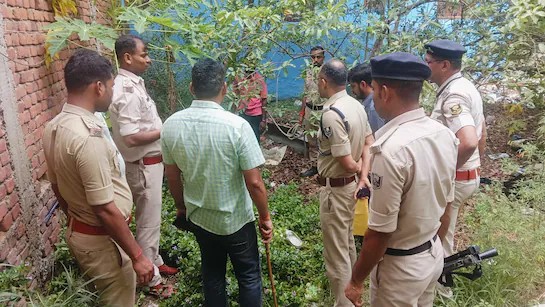 Bihar Man Murders Girlfriend, Suitcase Stolen with Body