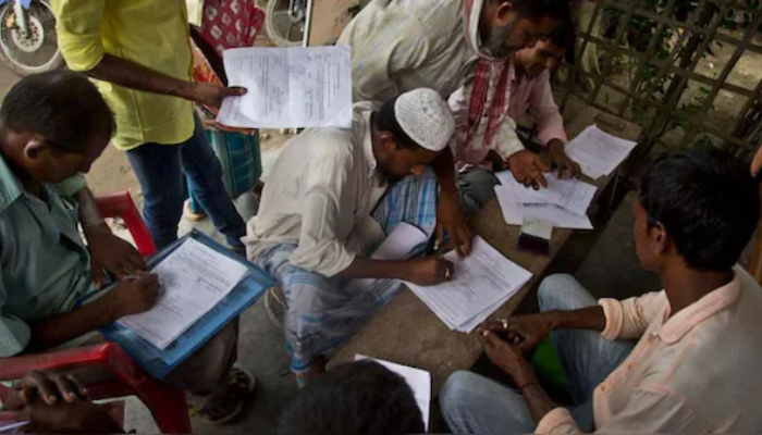 Over 2000 illegal immigrants sent back to Bangladesh, thousands going back on their own as Indian government cracks down on illegal immigration