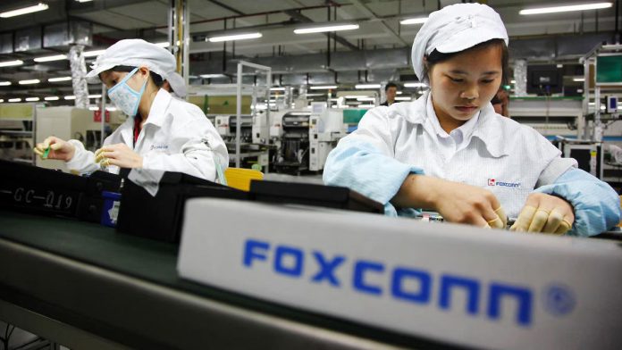 Foxconn China staff Apple factories