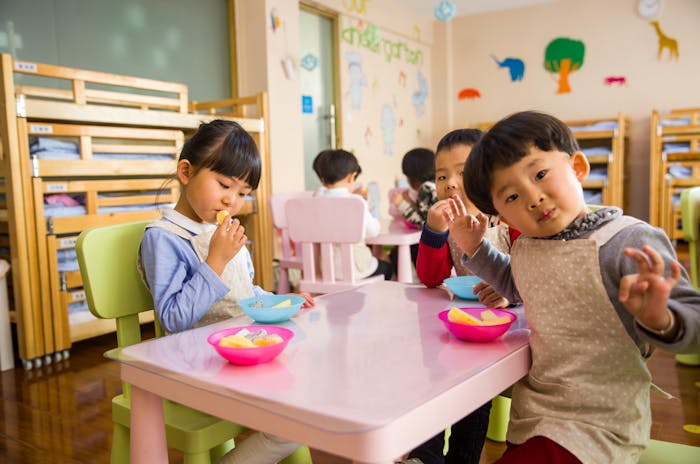 Lead poisoning scandal in China: 230 children hospitalised after school used industrial paint in cafeteria food, authorities tried their best to cover-up the incident