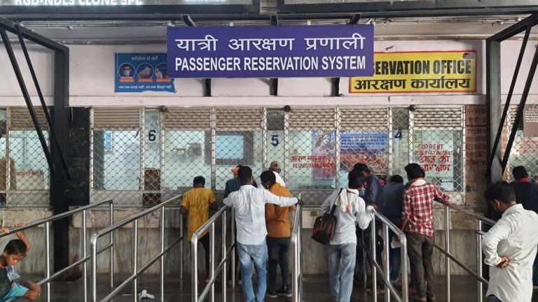 Indian Railways announces 20% rebate on confirmed return journey tickets for the upcoming festival season