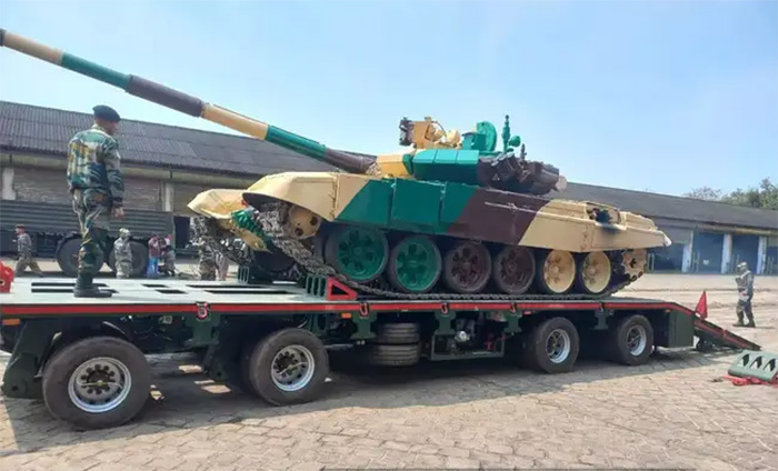 Indian Army signs MoU with Axiscades Aerospace for next-generation indigenous 50-ton tank transporter trailers
