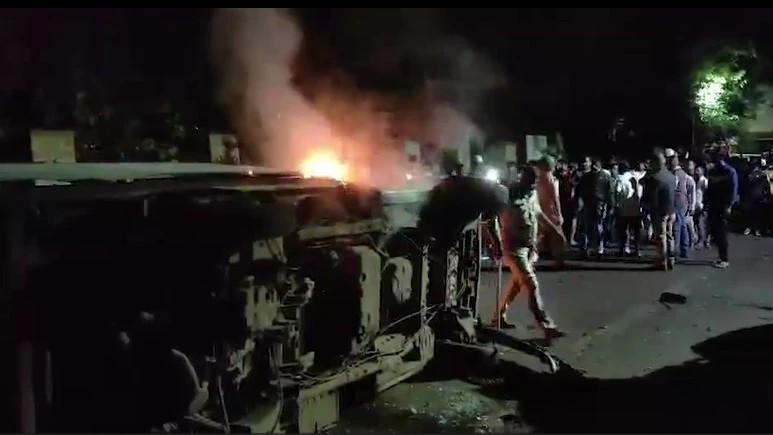 Community Clashes in Kolhapur Leave 10 Injured