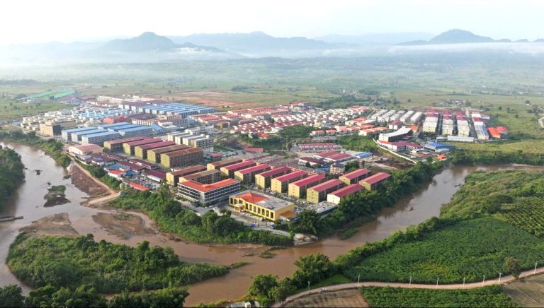Myanmar: Junta bombs buildings in massive cybercrime complex in Myawaddy after days of raids, hundreds of forced workers including Indians flee