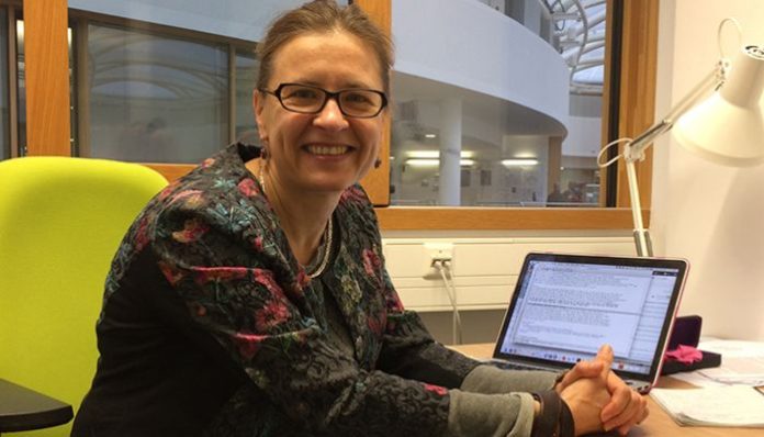 Professor Anna Krylov accuses Nature Publishing Group of bias and political interference in scientific publishing.