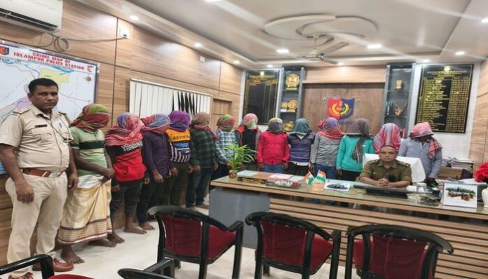 12 Bangladeshi nationals arrested in Murshidabad.
