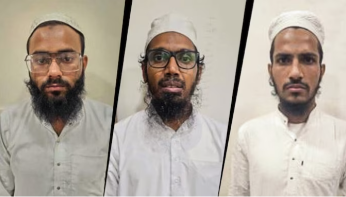 The terrorists receed RSS offices in Ahmedabad, Lucknow and Delhi.