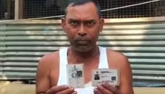 Due to the SIR campaign, a man returns to his family after 28 years to add his name to the voter list.
