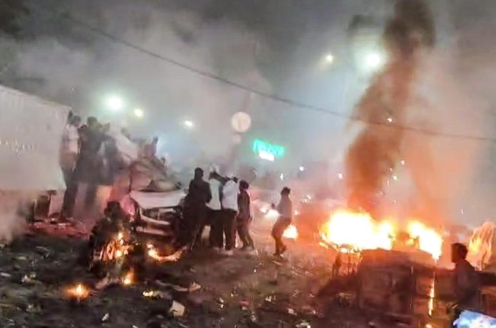 Mumbai and Uttar Pradesh put on high alert after car blast in Delhi, multiple casualties and injured reported