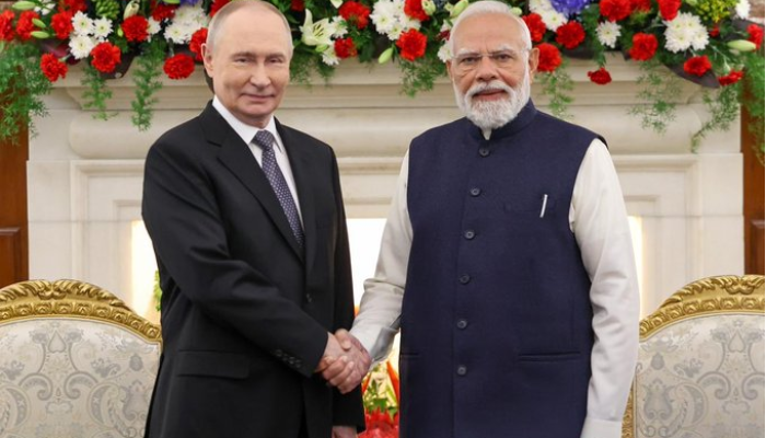India and Russia announce cooperation in a number of sectors.