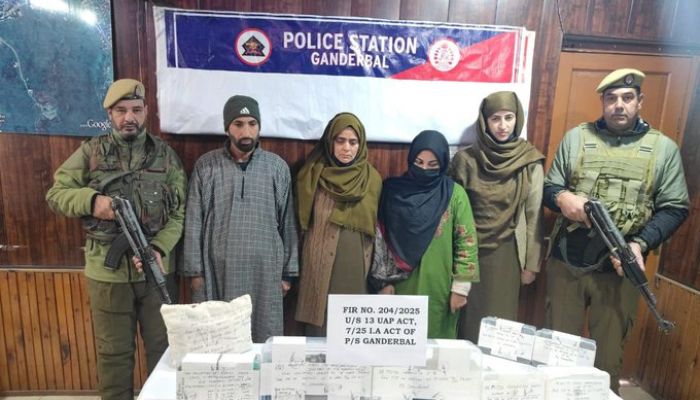 Jammu and Kashmir: Police arrest Mohd Subhan Mir and Shabnum Mir from Ganderbal, arms, ammunition and Rs 8 lakh cash recovered