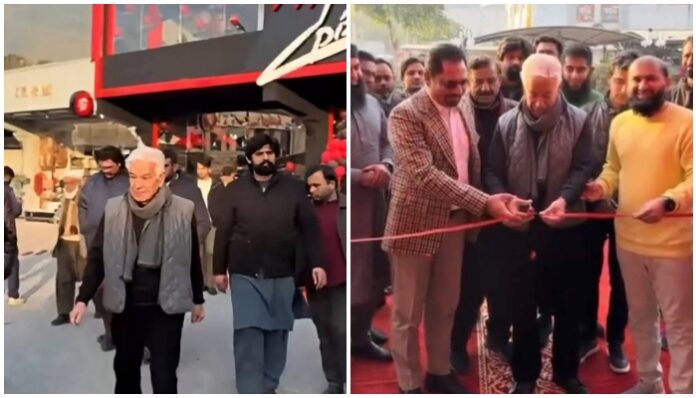 Khawaja Asif inaugurates fake Pizza Hut in Sialkot, Pakistan
