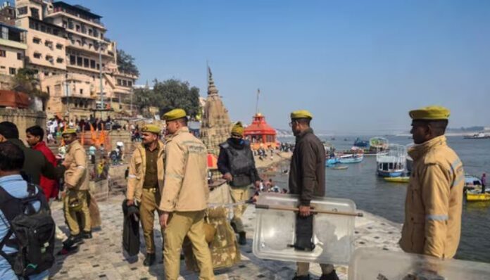 Manikarnika Ghat controversy