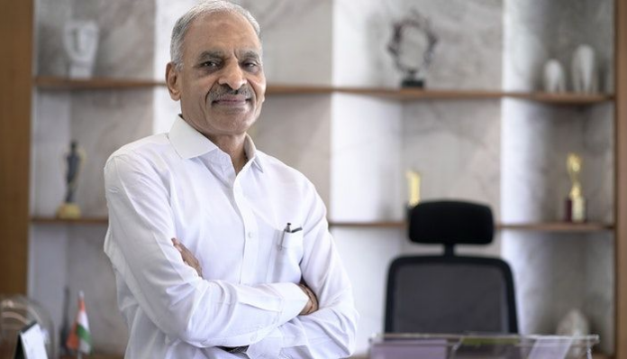 The Padma Shri award was given to Solar Industries chairman Satyanarayan Nuwal.