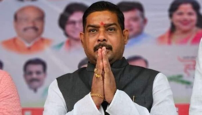 Chhattisgarh: Court rejects bail plea of Congress MLA in cheating and forgery case, sends accused to judicial custody
