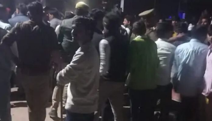 Aligarh DJ song dispute
