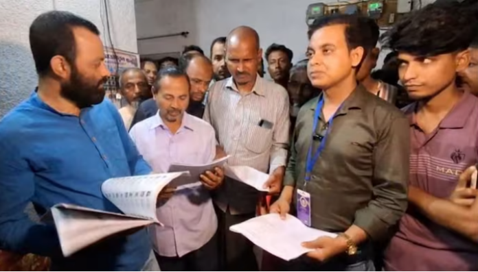 EC removes 340 Muslim names off the Basirhat booth, including BLO.