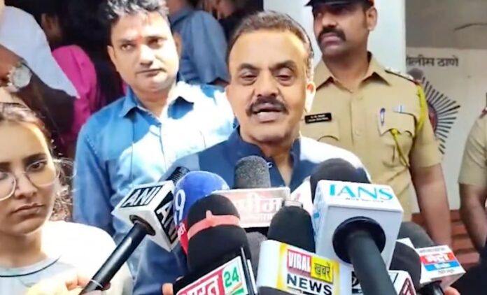 Sanjay Nirupam Muslim men attack young girls Mumbai