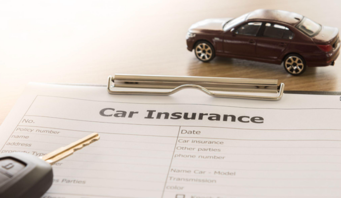 Which car insurance companies offer instant policy approval and same-day issuance?