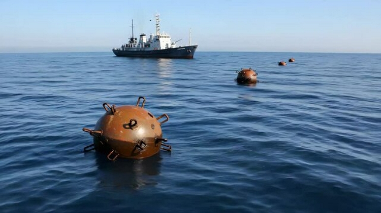 Iran may not be able to reopen the Strait of Hormuz as it has lost track of the naval mines it planted on the sea, says US officials
