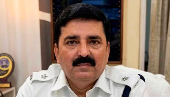 Land-grabbing, running extortion rackets, influencing police postings and more: Meet Santanu Sinha Biswas, former DCP of Kolkata and close aide of Mamata Banerjee, now under ED scanner