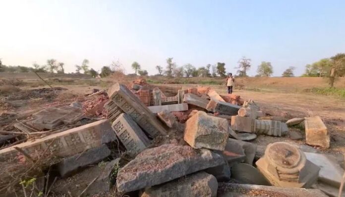 800-year-old Shiva temple demolished in Warangal, Telangana