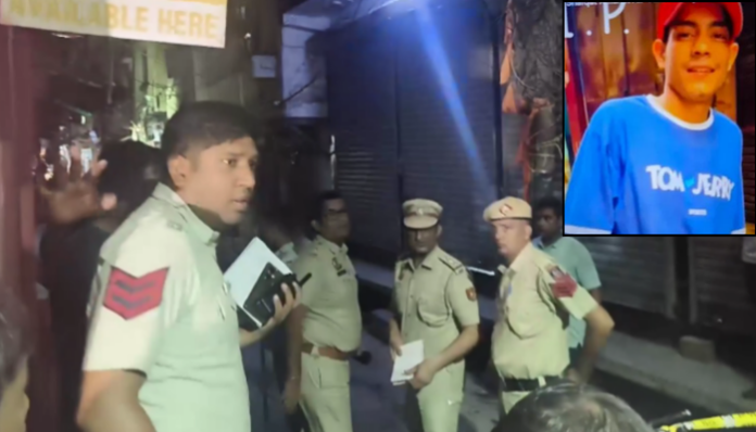 A teenage Hindu boy was stabbed to death by a group of Muslims in Delhi.