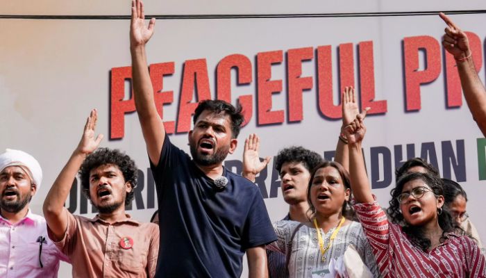 The Delhi Police did nothing wrong: Here is how Abhijit Dipke is lying to instigate violence against police personnel