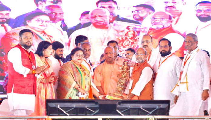 CM Yogi initiates and lays the groundwork for projects totalling more than 748 crores.