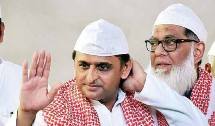 Akhilesh Yadav PDA