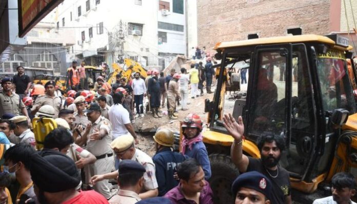 rent agreement from the Satya Niketan PG building has come under scrutiny after it emerged that tenants were told the PG authorities would not be responsible for casualties or risks.