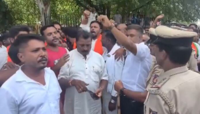 Karnataka BJP leader R Ashoka has accused police in T Narasipura of restricting Ganesh Chaturthi celebrations and warning organisers against processions, crackers and slogans.