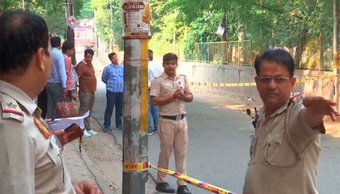 Three men were arrested after posing as police officers and sexually assaulting a minor in Delhi’s Kalkaji area.