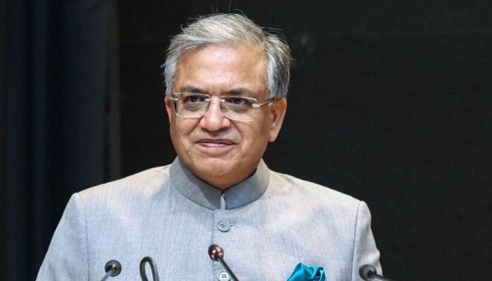 Former civil servants defend ECI and SIR exercise.