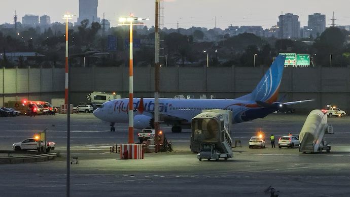 Omani pilot Israel flydubai