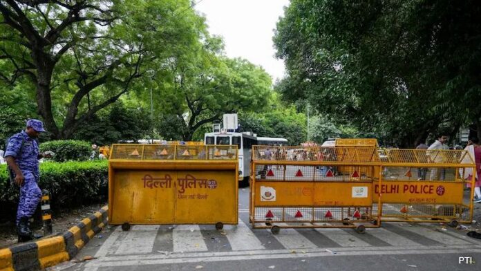 Delhi Police women assault